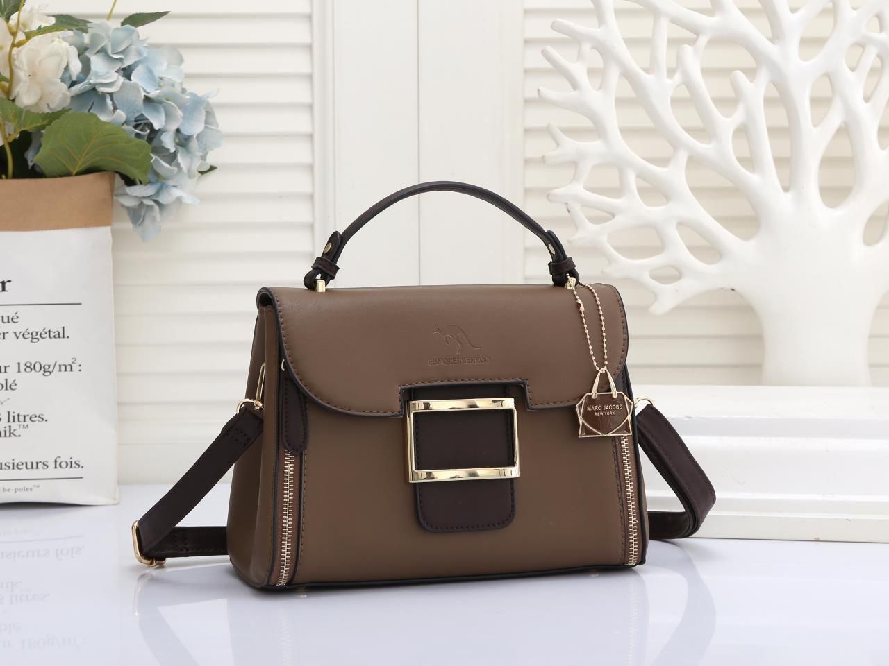 Taihong Brown Tote Bag - Classic Elegance with Functional Design